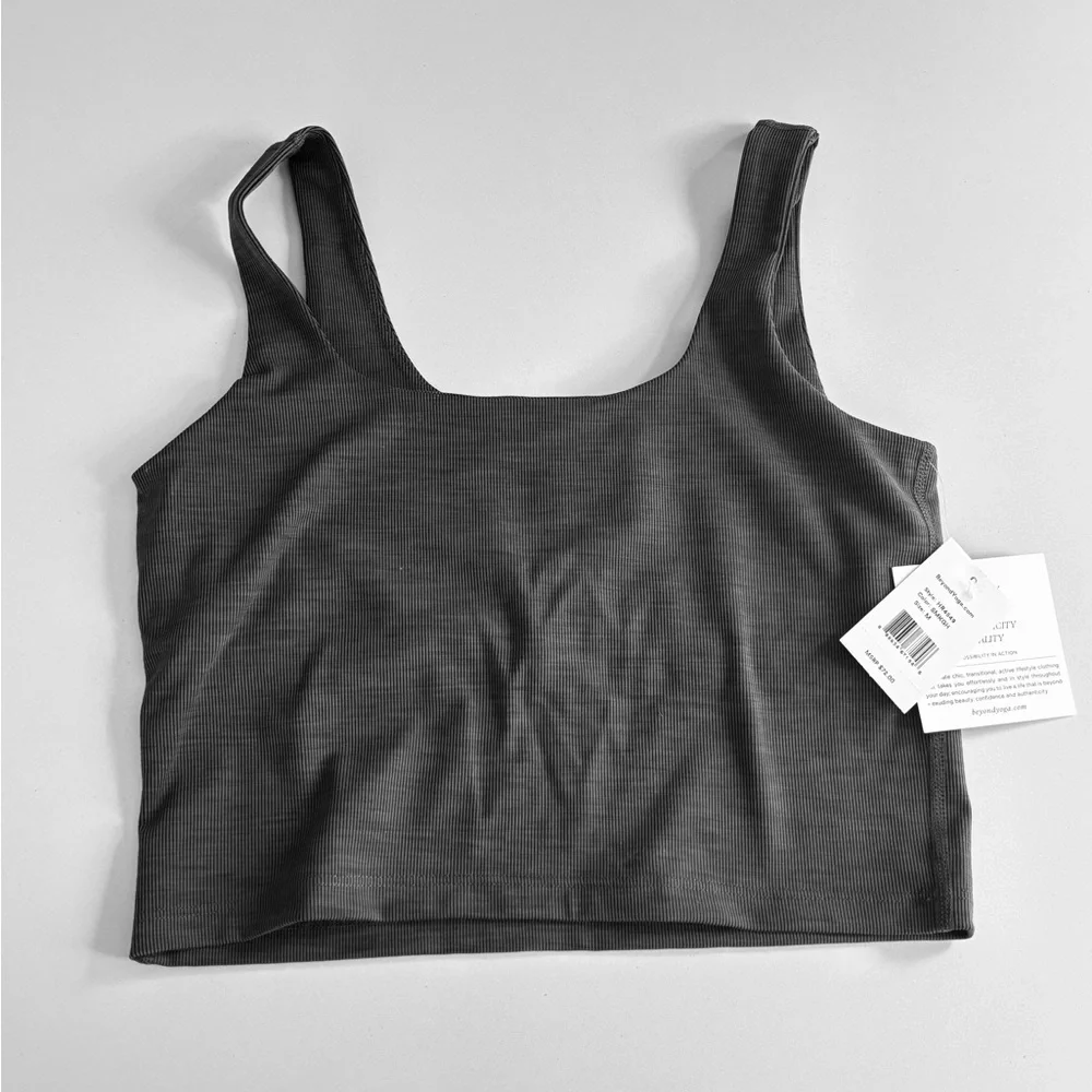 NWT Beyond Yoga Keep It Simple Heather Rib Cropped Tank Medium - Picture 5 of 7